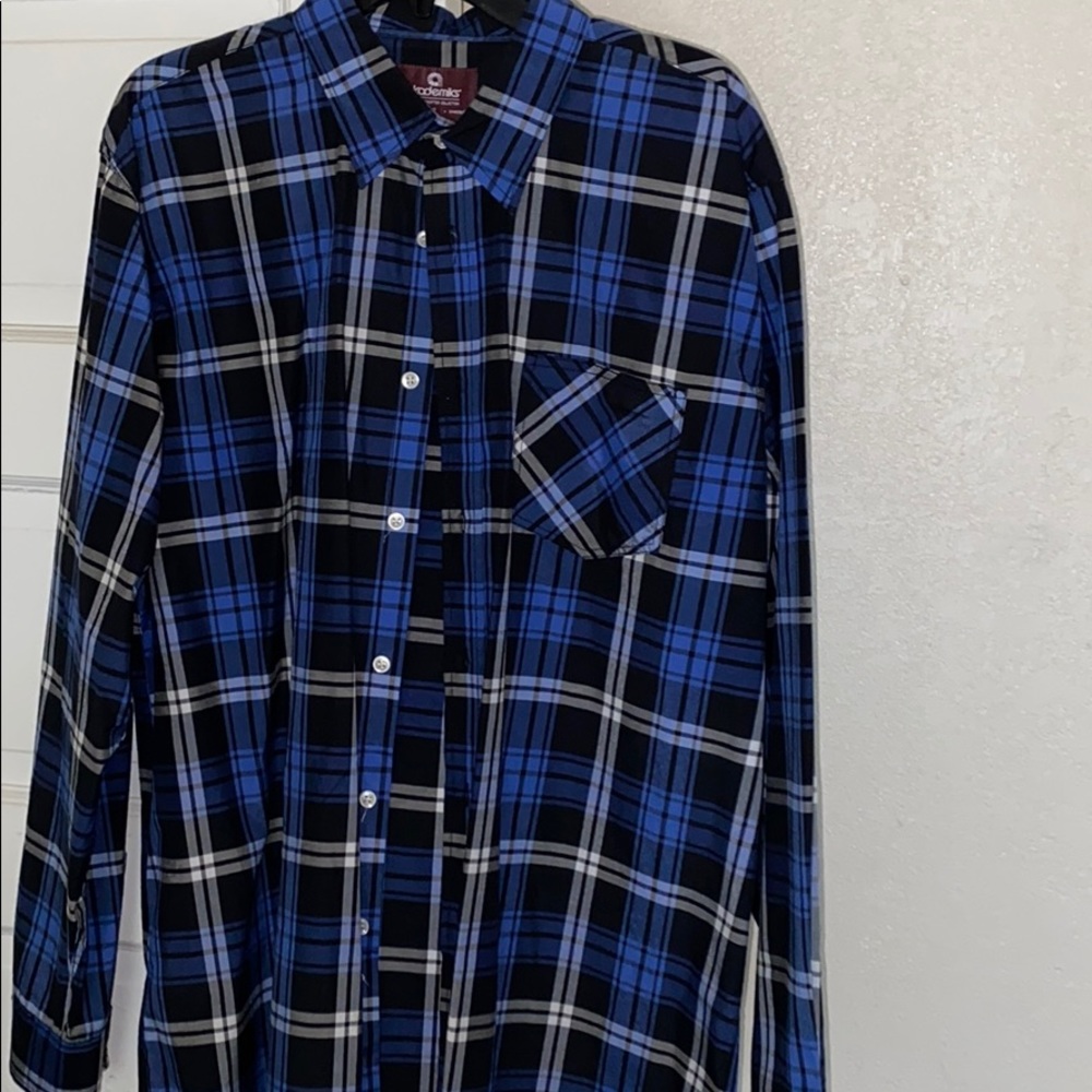 Akademiks long sleeve